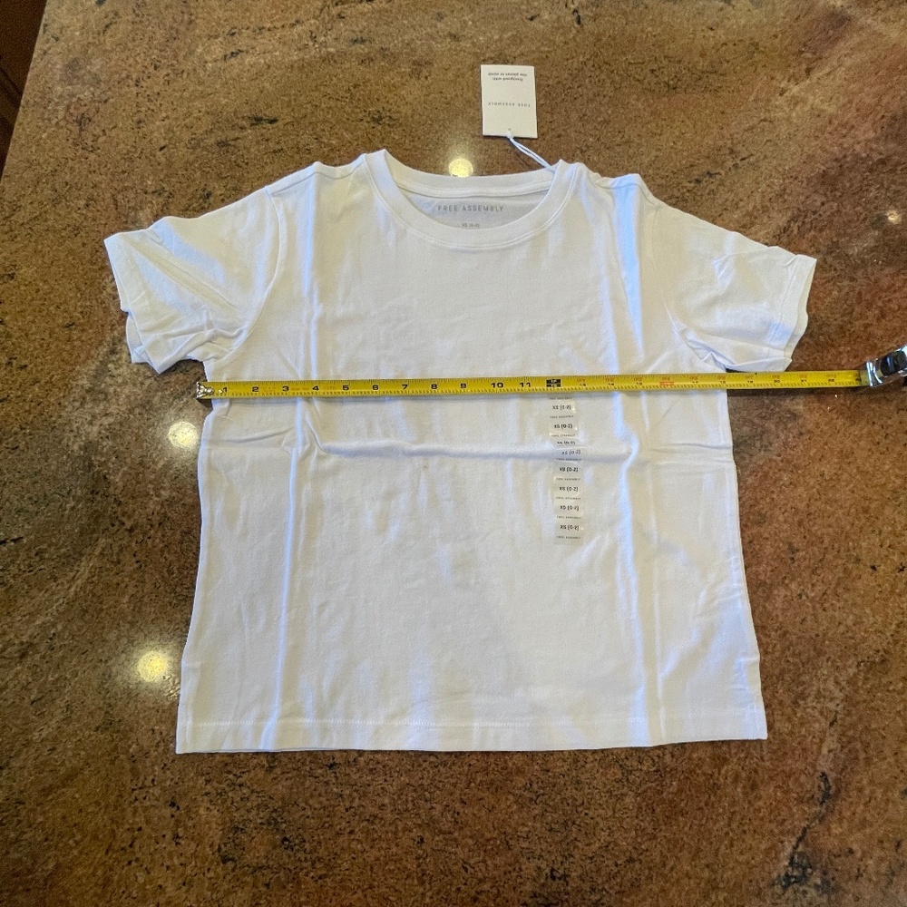 NEW! (3) Free Assembly Short Sleeve T-Shirts White, Black and Stripe Size XS NWT - Picture 6 of 8